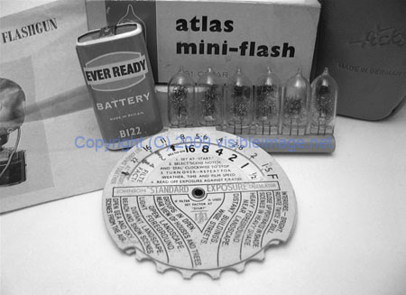 tickytest flashgun and bulbs 2